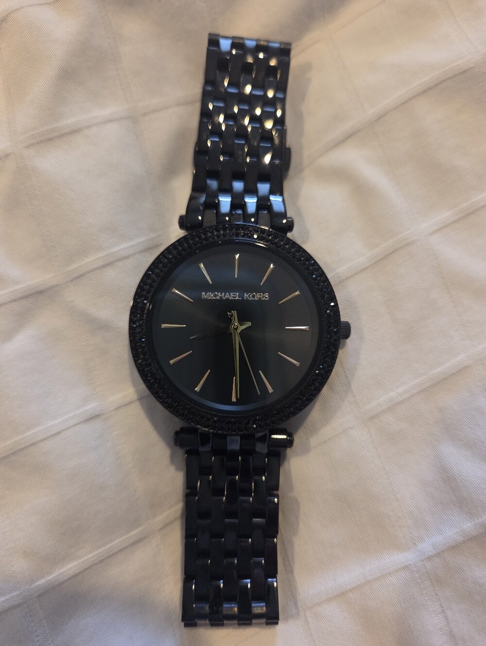 Michael Kors Darci Black Bezel Watch. 3337.